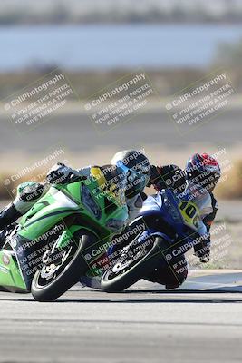 media/Dec-05-2025-CVMA Friday Practice (Fri) [[303bad9a84]]/4-Racer 4-Trackday 1/Session 2 (Turn 14)/